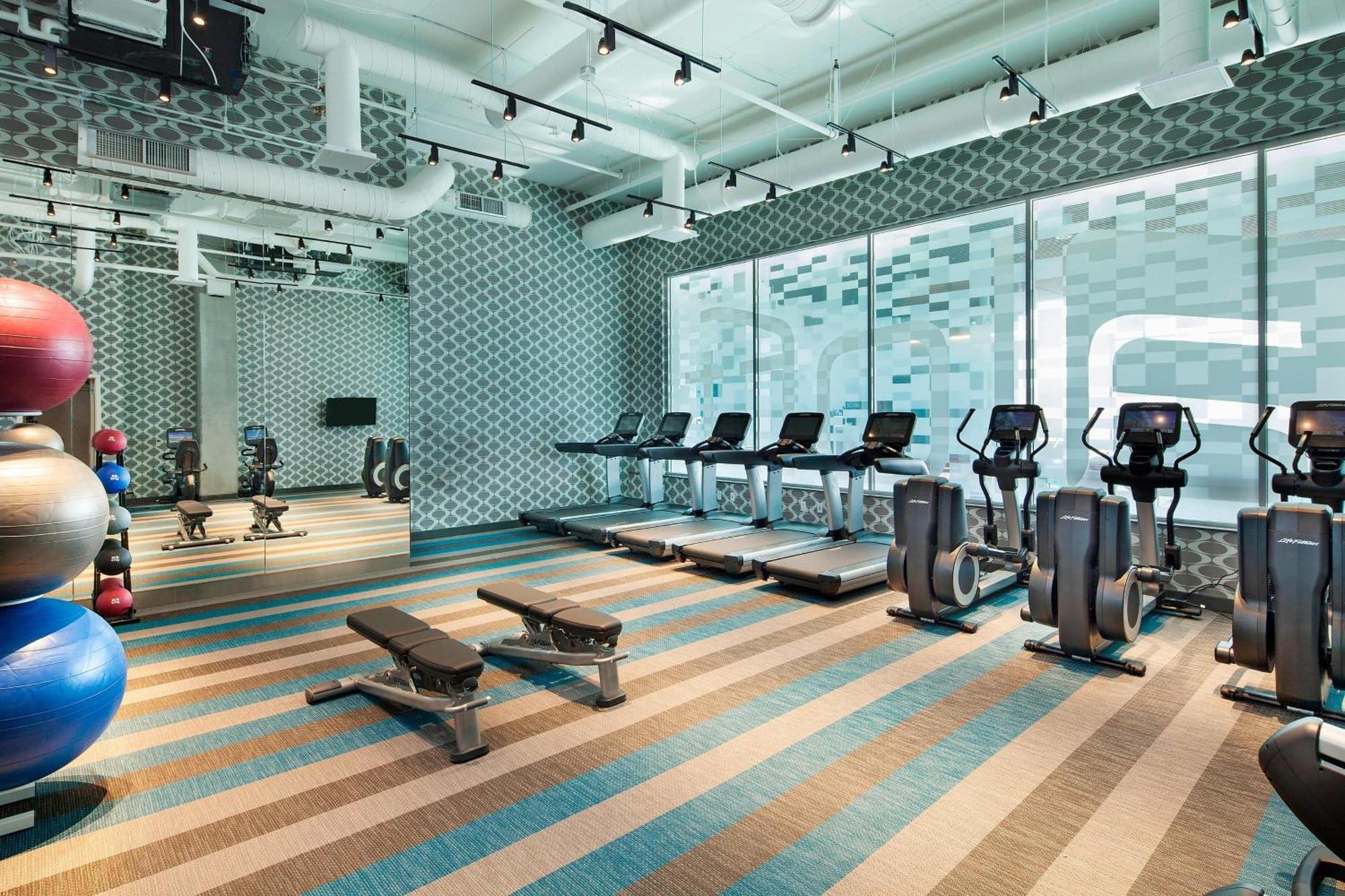 Aloft Boston Seaport District Otel Dış mekan fotoğraf